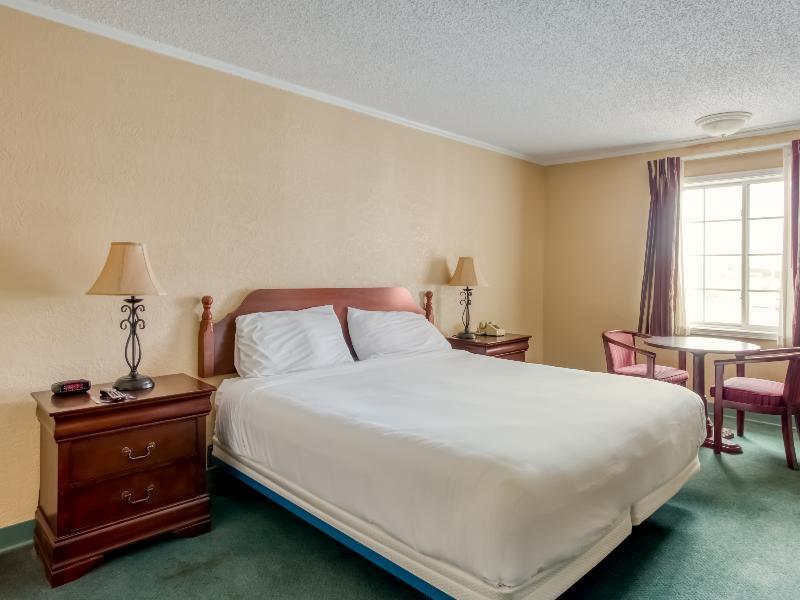 Hotel Baymont By Wyndham Deming Extérieur photo